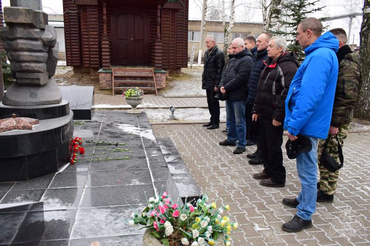 Ветераны и личный состав Управления Росгвардии почтили память погибшего товарища