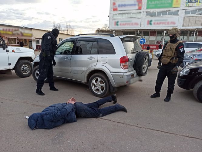 Новостной сюжет ВГТРК "Кострома" о задержании СОБР и полицией крупного фальшивомонетчика (видео)