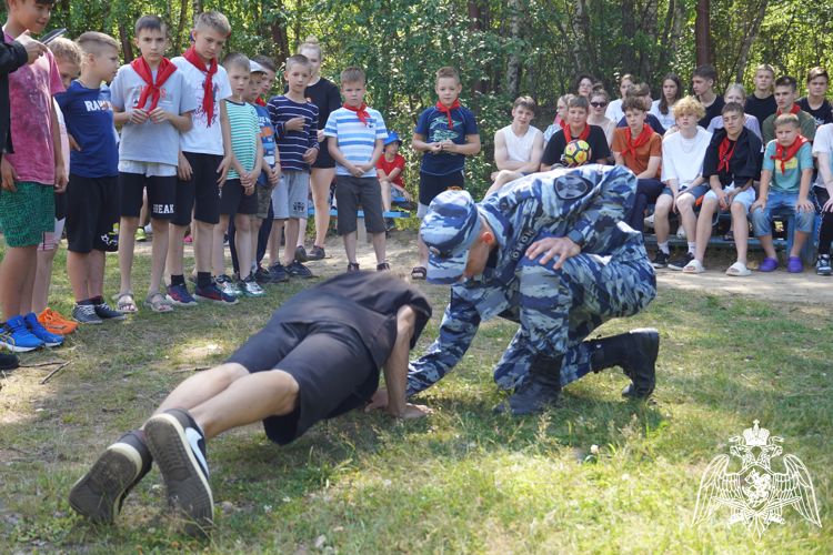 140 детей в Костроме узнали как обезопасить себя летом