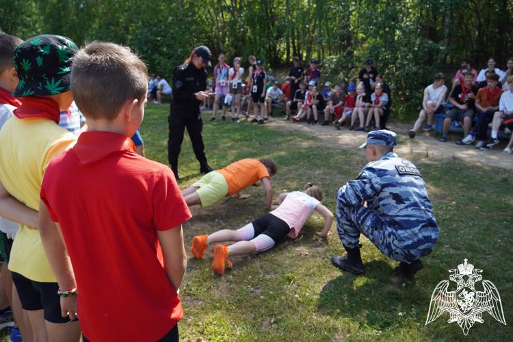 140 детей в Костроме узнали как обезопасить себя летом
