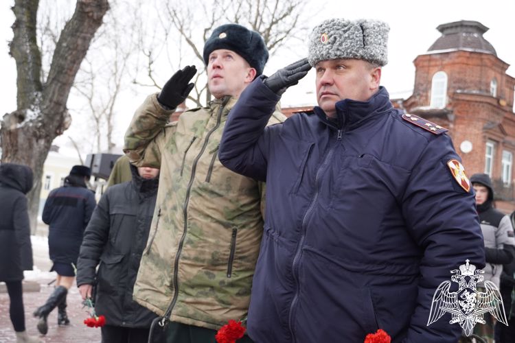 Костромские росгвардейцы почтили память Героев  Отечества