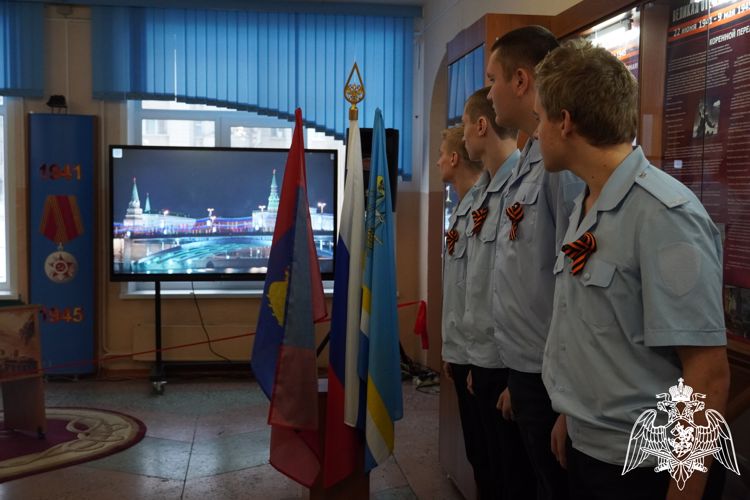 Росгвардейцы стали почетными гостями на открытии «Парты Героя» в школе №24 г. Костромы