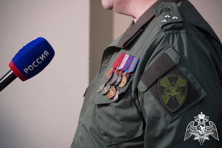 Сотрудников костромского СОБР поздравили с профессиональным праздником