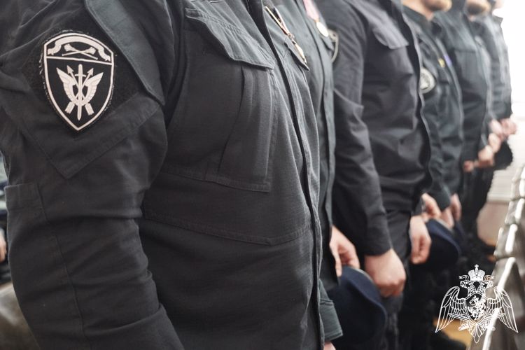 Сотрудников костромского СОБР поздравили с профессиональным праздником