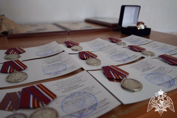 Сотрудников костромского СОБР поздравили с профессиональным праздником