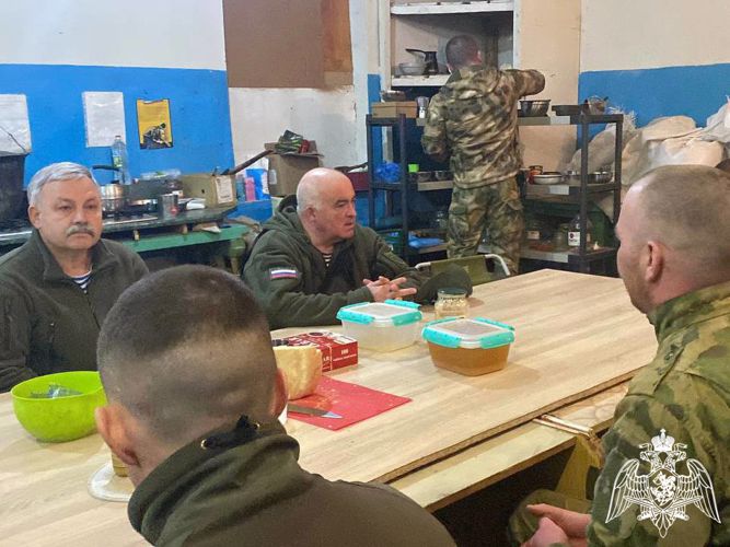  Губернатор Костромской области навестил росгвардейцев, находящихся в зоне проведения СВО