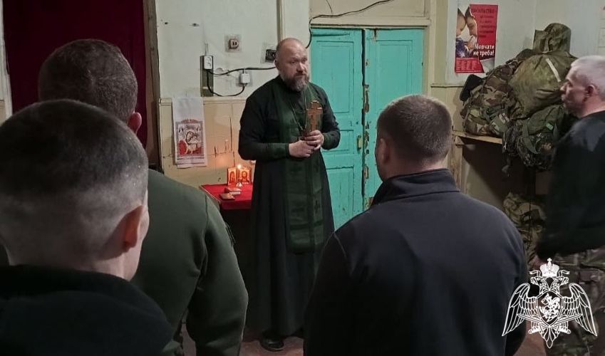 Духовный наставник костромских росгвардейцев иерей Александр навестил бойцов в зоне СВО