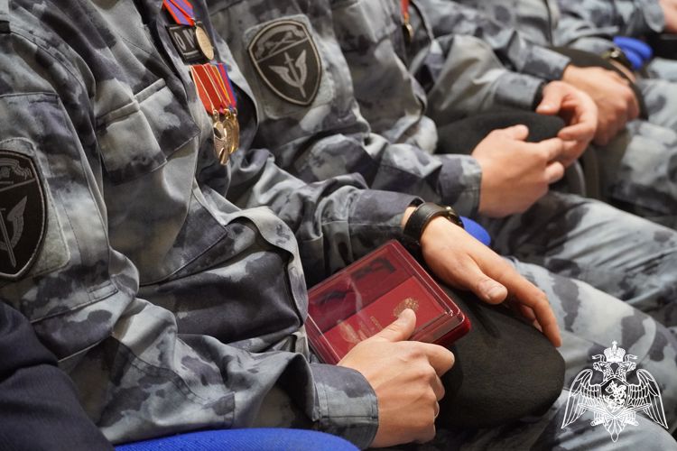 В Костроме поздравили ОМОН «Оплот» с 30-летием образования отряда