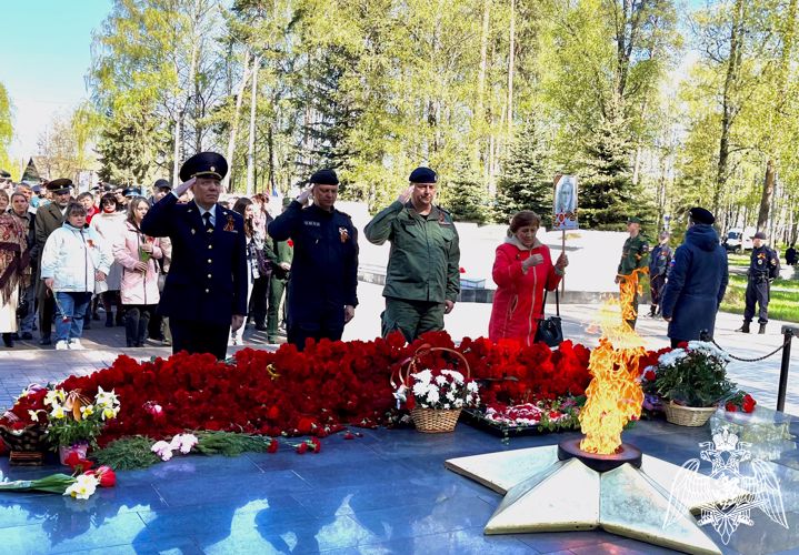 В День Победы представители Росгвардии приняли участие в праздничных мероприятиях