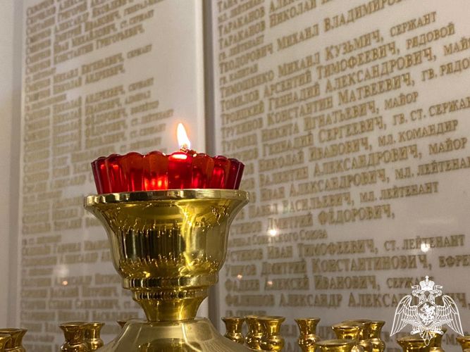 Начальник регионального Управления Росгвардии принял участие в открытии мемориальных плит с именами воинов-костромичей