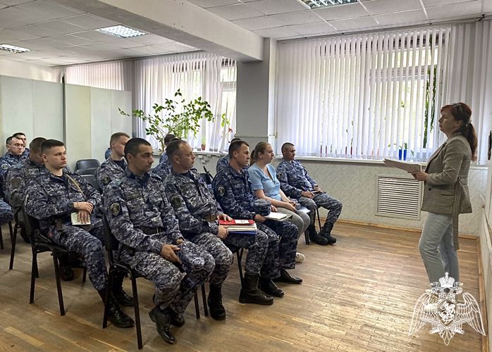 В Костроме представители Росгвардии приняли участие в круглом столе по вопросам развития института донорства 