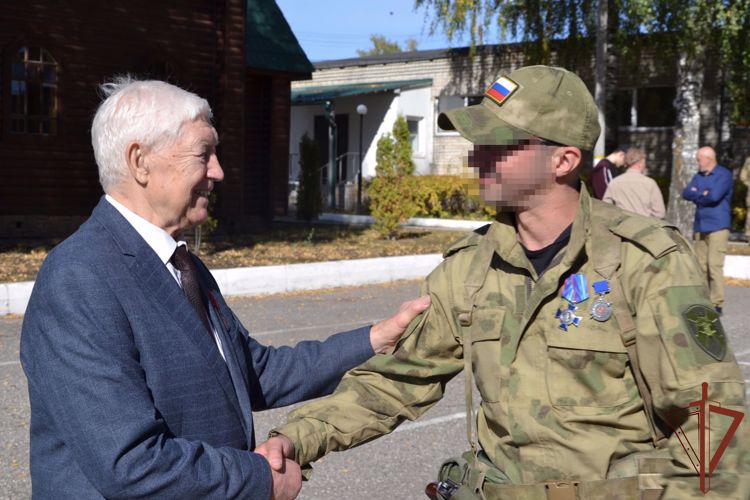 Костромской медик Росгвардии награжден медалью «За самоотверженность и профессионализм»
