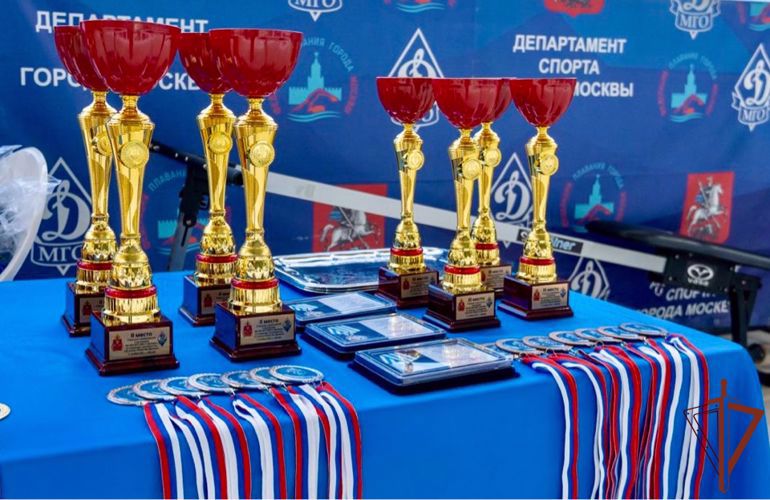 Команда костромских росгвардейцев вошла в тройку лучших пловцов Центрального округа ведомства