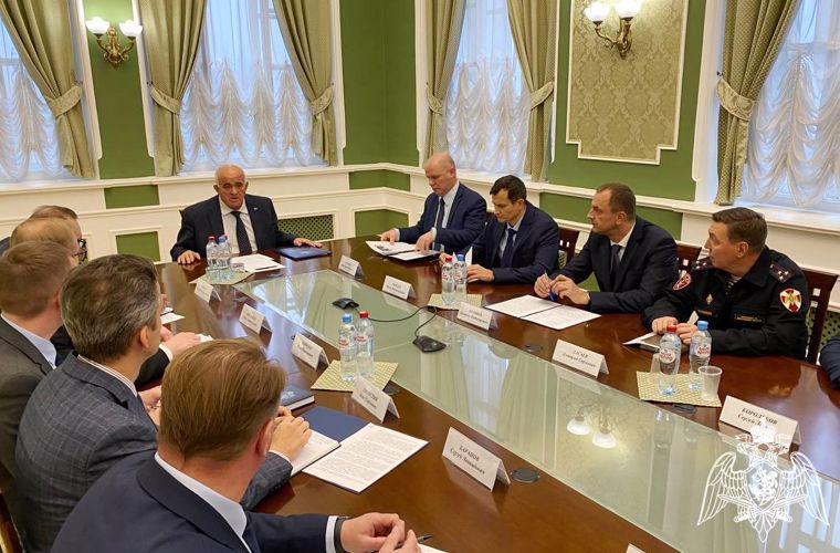 Представители Росгвардии приняли участие в координационном совещании по обеспечению правопорядка в Костромской области