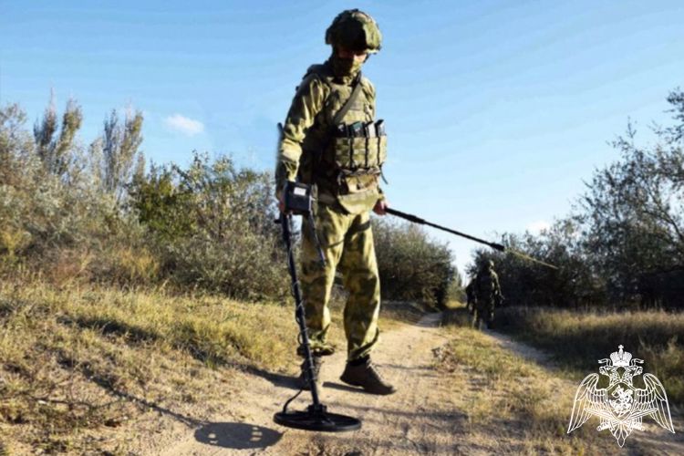 Крупную партию оружия и боеприпасов обнаружили росгвардейцы на территории Херсонской и Запорожской областей в течение месяца