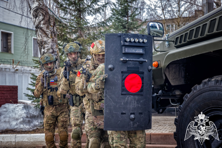 31 год костромской ОМОН "Оплот" стоит на страже порядка и спокойствия жителей региона
