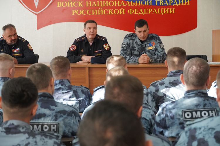 Торжественные меропрития прошли в ОМОН "Оплот" в день профессионального праздника