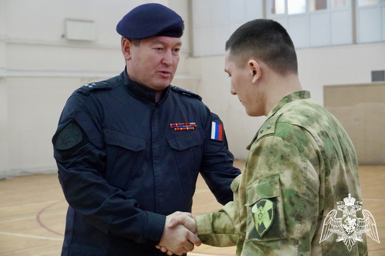 В Костроме наградили отличившихся в 2024 году сотрудников и военнослужащих Росгвардии