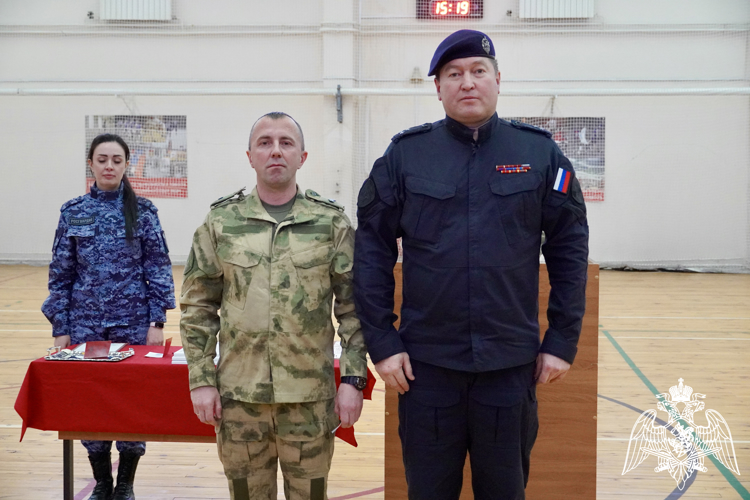 В Костроме наградили отличившихся в 2024 году сотрудников и военнослужащих Росгвардии