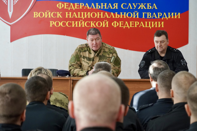 Торжественные мероприятия прошли в СОБР "Волгарь" в день профессионального праздника