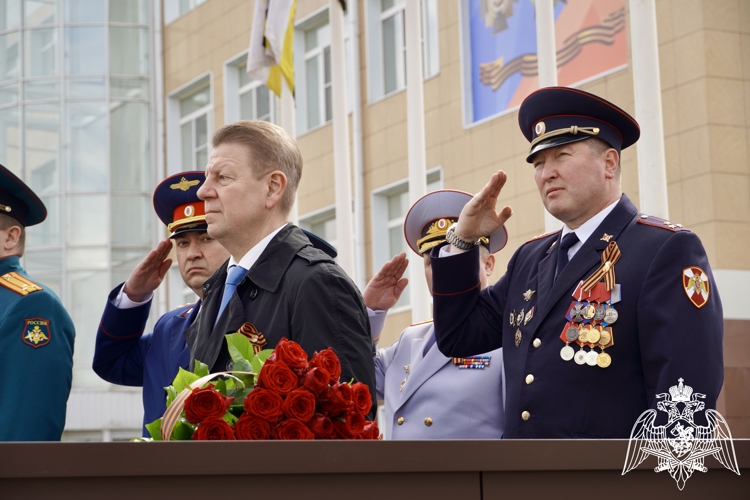 В Костроме представители Росгвардии приняли участие в праздничных мероприятиях в честь Дня Великой Победы 