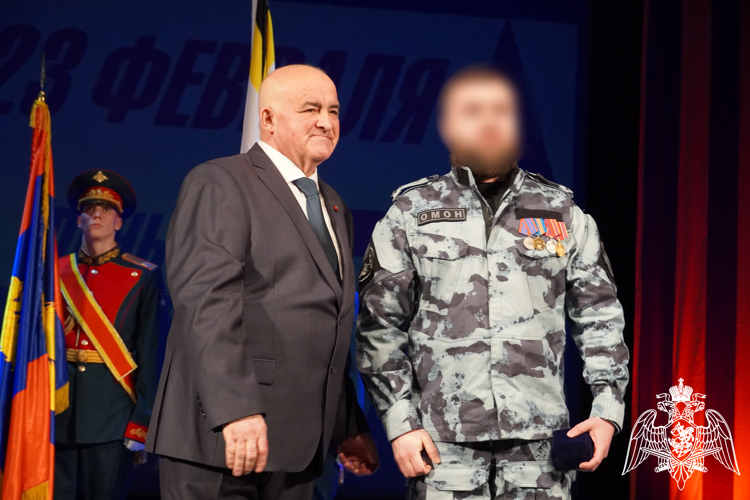 Губернатором Костромской области поощрены офицеры спецподразделений регионального Управления Росгвардии 