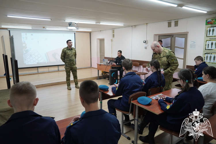 Ведомственная акция «Дни Росгвардии» продолжается в Костроме 