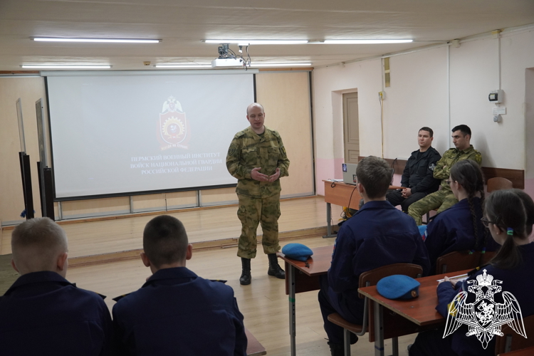 Ведомственная акция «Дни Росгвардии» продолжается в Костроме 