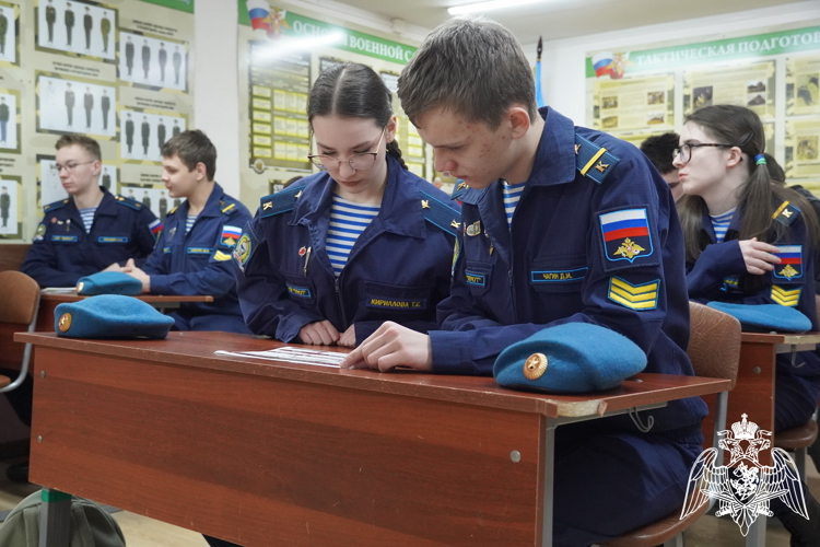 Ведомственная акция «Дни Росгвардии» продолжается в Костроме 
