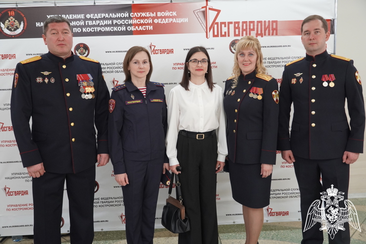 В Костроме росгвардейцы отметили 10-летний юбилей ведомства