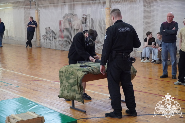 33 года костромской ОМОН "Оплот" стоит на страже порядка и спокойствия жителей региона