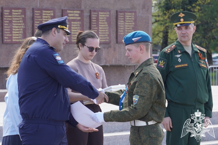 В Костроме представитель Росгвардии принял участие в областном конкурсе «Смотр строя и песни «Плац-парад»