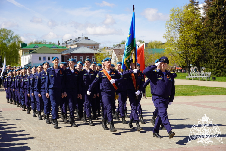 В Костроме представители Росгвардии приняли участие в праздничных мероприятиях в честь Дня Великой Победы 